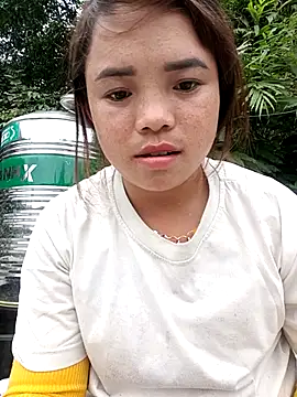 Snapshot of AnHa19 chatting on October 31, 9:13 am AnHa19 online show from October 31, 9:13 am