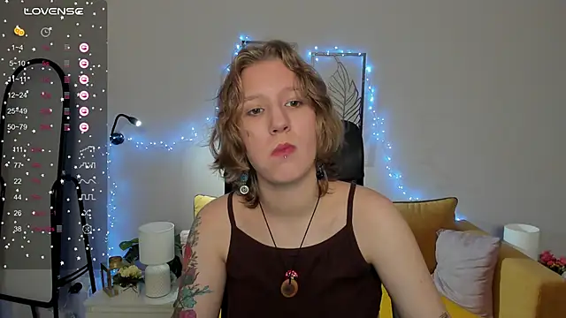 Hailey Foxy online show from September 25, 8:57 am