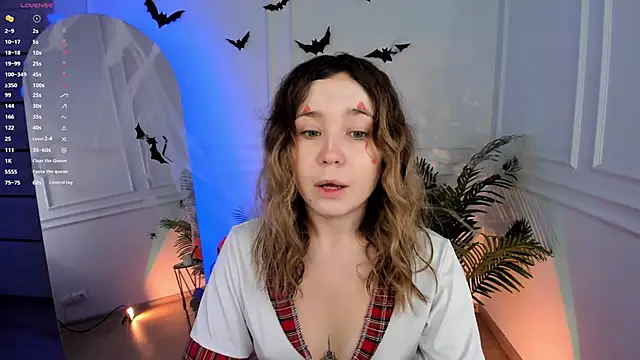 Lina Glow online show from October 31, 7:01 am