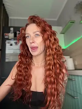 LittleFox    online show from February 3, 6:40 am