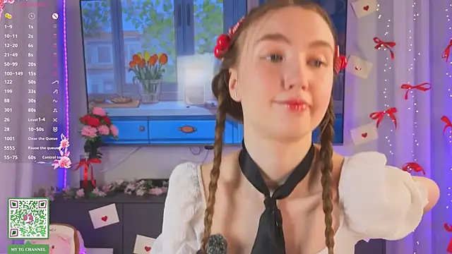 ElfredaTupy online show from March 9, 2:15 am