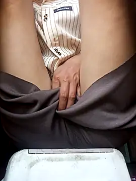 simi-lucy online show from October 28, 6:30 am