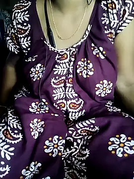 Snapshot of ritabasu4546 chatting on September 13, 8:33 am ritabasu4546 online show from September 13, 8:33 am