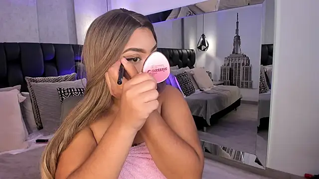 SadieFoster online show from September 18, 2:37 pm