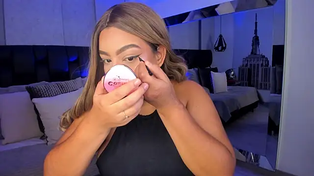 SadieFoster online show from September 21, 2:49 pm