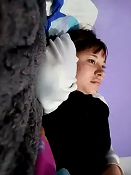 Zulema R1 online show from March 31, 11:05 pm