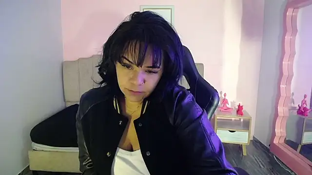 Snapshot of Vivi_rosse_ch chatting on October 21, 3:32 am Vivi rosse ch online show from October 21, 3:32 am