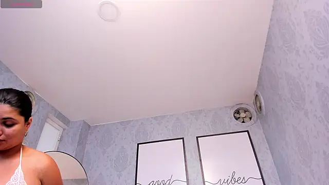 Snapshot of Scarleth_horny chatting on September 20, 8:07 pm Scarleth horny online show from September 20, 8:07 pm