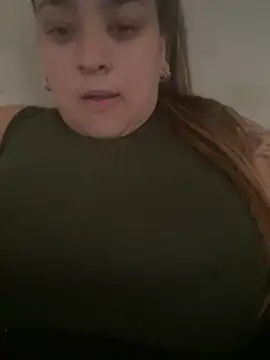 bruna438 online show from April 15, 6:19 pm