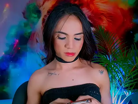 Snapshot of Cristal_Gem1 chatting on September 19, 11:37 pm Cristal Gem1 online show from September 19, 11:37 pm