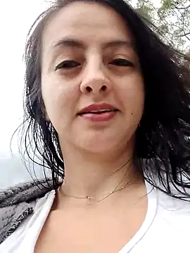Snapshot of salo-rousee chatting on September 15, 6:48 pm salo-rousee online show from September 15, 6:48 pm