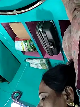 Snapshot of Pooja750 chatting on October 21, 4:49 am Pooja750 online show from October 21, 4:49 am