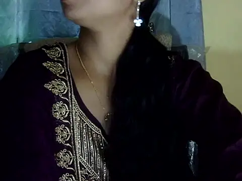 Snapshot of Rahat_S chatting on September 27, 9:49 am Rahat S online show from September 27, 9:49 am