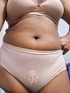 BeautyGirl sara online show from August 7, 3:08 pm