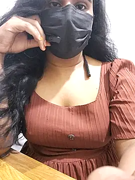 BeautyGirl sara online show from October 2, 3:50 pm