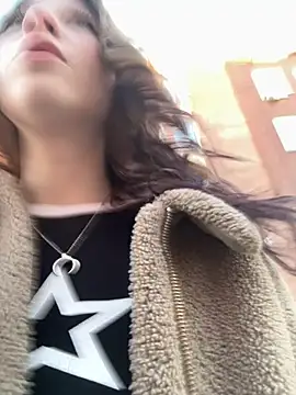 Snapshot of Mimiumuy chatting on October 18, 2:09 pm Mimiumuy online show from October 18, 2:09 pm