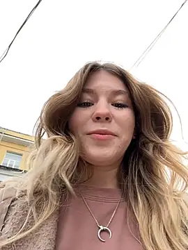 Snapshot of Mimiumuy chatting on September 22, 2:04 pm Mimiumuy online show from September 22, 2:04 pm