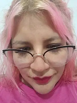 Snapshot of Isisflame chatting on September 19, 8:41 pm Isisflame online show from September 19, 8:41 pm