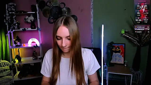 keylas moan online show from December 17, 5:28 pm