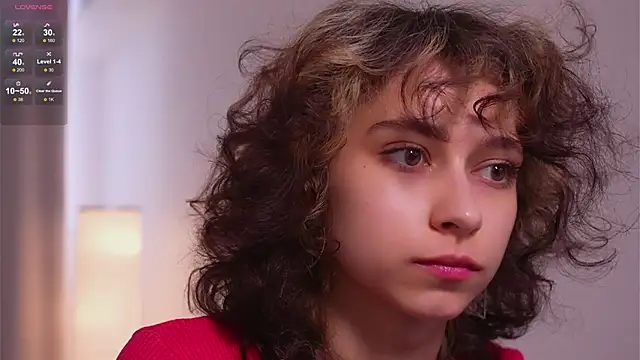 Snapshot of MimiLicks chatting on October 8, 7:24 am MimiLicks online show from October 8, 7:24 am