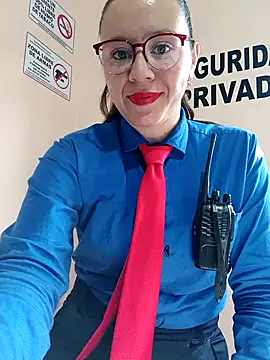 Snapshot of Hannah-colx chatting on September 29, 1:05 pm Hannah-colx online show from September 29, 1:05 pm