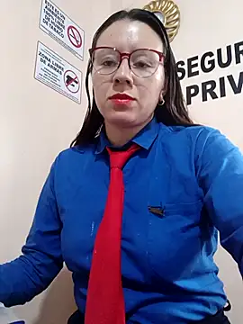 Snapshot of Hannah-colx chatting on October 29, 7:38 pm Hannah-colx online show from October 29, 7:38 pm