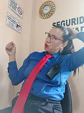 Snapshot of Hannah-colx chatting on September 25, 2:27 pm Hannah-colx online show from September 25, 2:27 pm