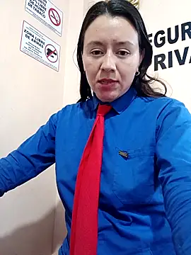 Hannah-colx online show from November 12, 8:29 pm