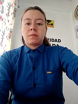 Hannah-colx online show from November 28, 6:11 pm