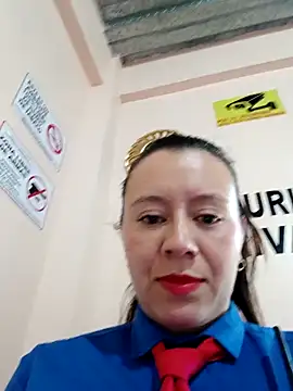 Snapshot of Hannah-colx chatting on October 9, 7:29 pm Hannah-colx online show from October 9, 7:29 pm