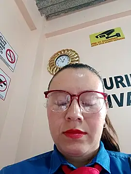 Snapshot of Hannah-colx chatting on October 17, 4:54 pm Hannah-colx online show from October 17, 4:54 pm