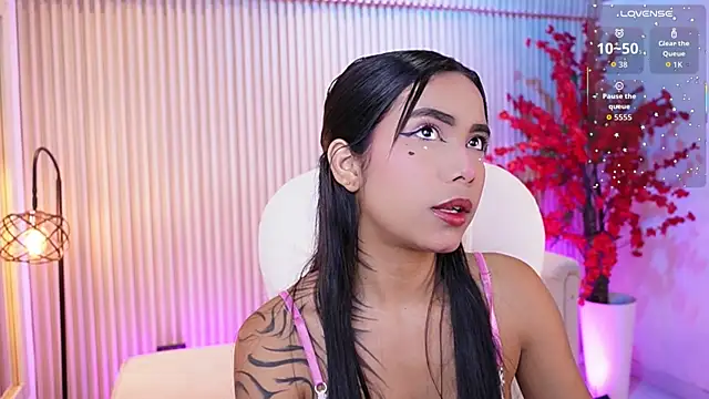 Snapshot of GiaNovak chatting on October 16, 12:08 pm GiaNovak online show from October 16, 12:08 pm