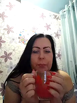 Snapshot of 430LekaLove chatting on September 21, 7:23 pm 430LekaLove online show from September 21, 7:23 pm