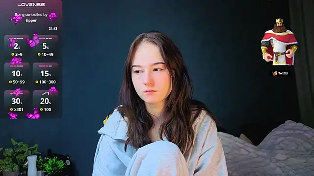 Mary Smitt online show from September 19, 7:35 pm