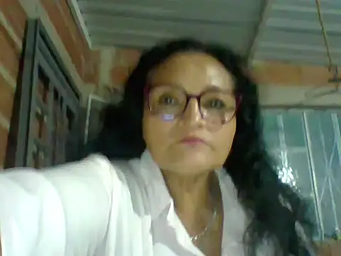 Snapshot of _Cristal chatting on September 23, 10:52 pm Cristal online show from September 23, 10:52 pm