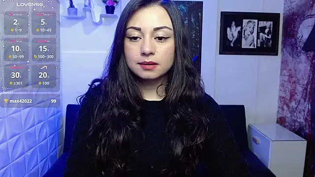 Snapshot of Eva_Roussell chatting on October 6, 2:34 pm Eva Roussell online show from October 6, 2:34 pm