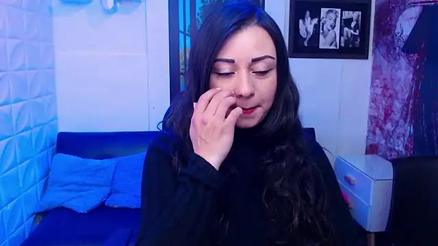 Snapshot of Eva_Roussell chatting on September 23, 2:37 pm Eva Roussell online show from September 23, 2:37 pm