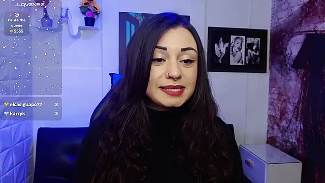 Snapshot of Eva_Roussell chatting on October 8, 2:54 pm Eva Roussell online show from October 8, 2:54 pm