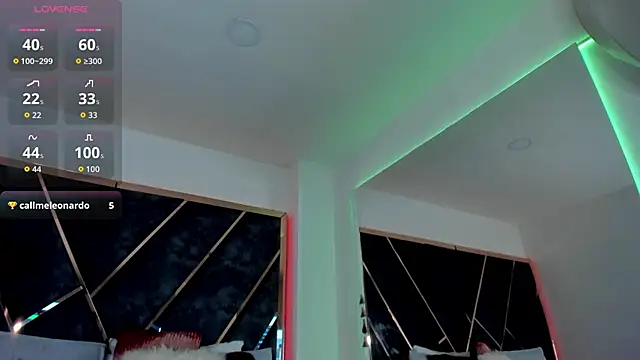 Snapshot of SusanaHenao chatting on October 25, 8:15 pm SusanaHenao online show from October 25, 8:15 pm