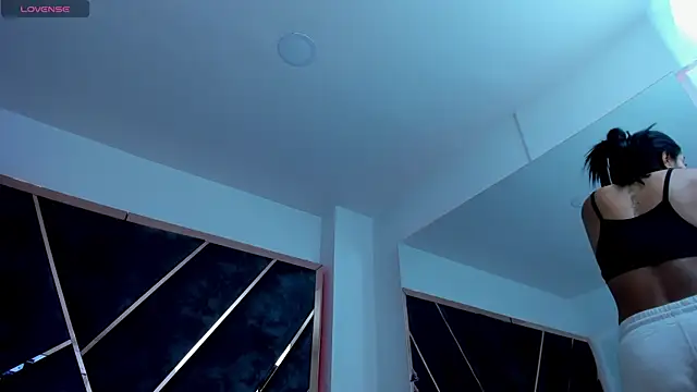 Snapshot of SusanaHenao chatting on September 18, 6:50 pm SusanaHenao online show from September 18, 6:50 pm