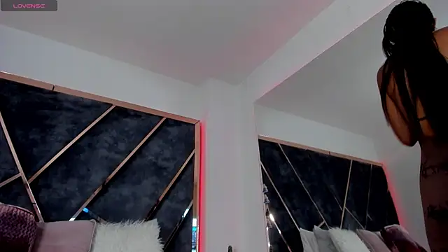 Snapshot of SusanaHenao chatting on October 6, 6:45 pm SusanaHenao online show from October 6, 6:45 pm