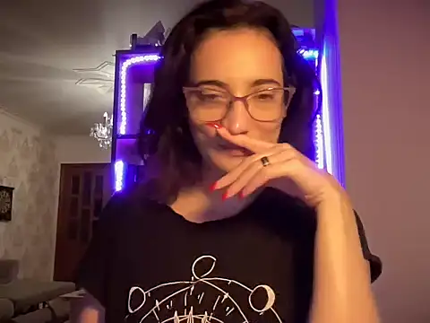 Tomiriss online show from September 20, 1:49 am