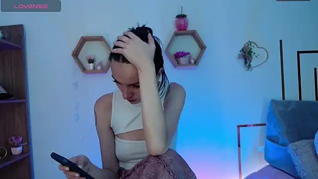 AuroraHans1 online show from March 30, 12:32 am