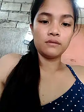 Pretty-Queen21 online show from October 18, 2:58 am