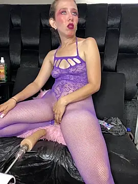 Snapshot of Gabrielle_Sexy94 chatting on September 30, 11:20 pm Gabrielle Sexy94 online show from September 30, 11:20 pm