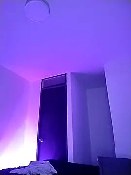 Snapshot of _paulaaa chatting on October 22, 12:59 am paulaaa online show from October 22, 12:59 am