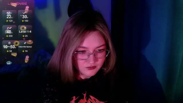 Snapshot of cute1stranger chatting on September 30, 4:29 am cute1stranger online show from September 30, 4:29 am