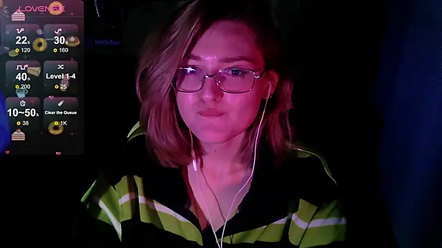 Snapshot of cute1stranger chatting on September 18, 2:26 pm cute1stranger online show from September 18, 2:26 pm