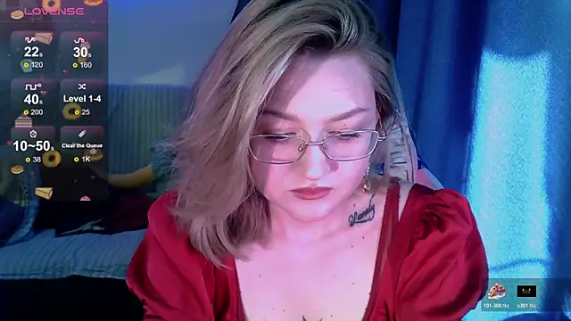 Snapshot of cute1stranger chatting on October 25, 7:38 am cute1stranger online show from October 25, 7:38 am