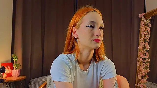 Snapshot of MaryroseRoeder chatting on October 28, 2:39 am MaryroseRoeder online show from October 28, 2:39 am